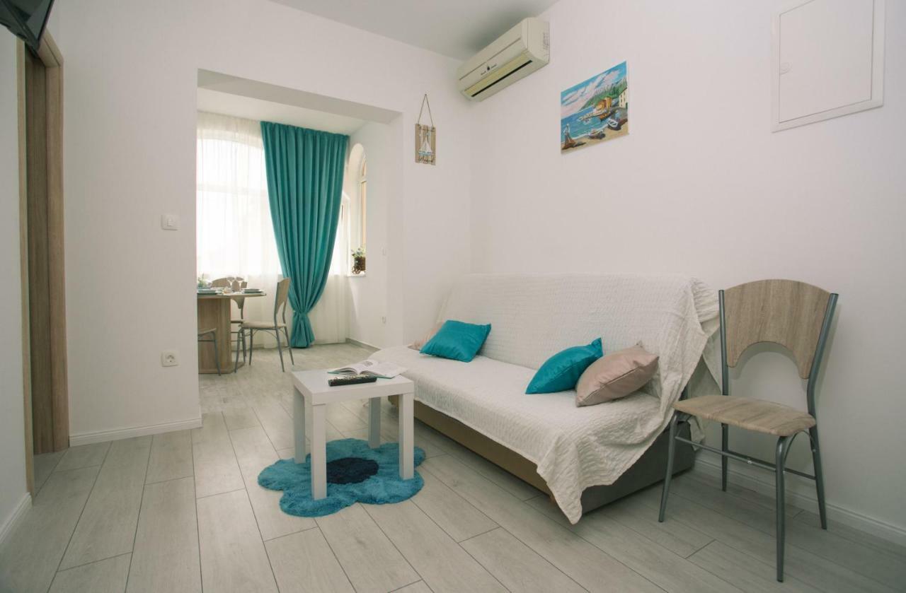 Apartments Kampanel Kastela Ngoại thất bức ảnh