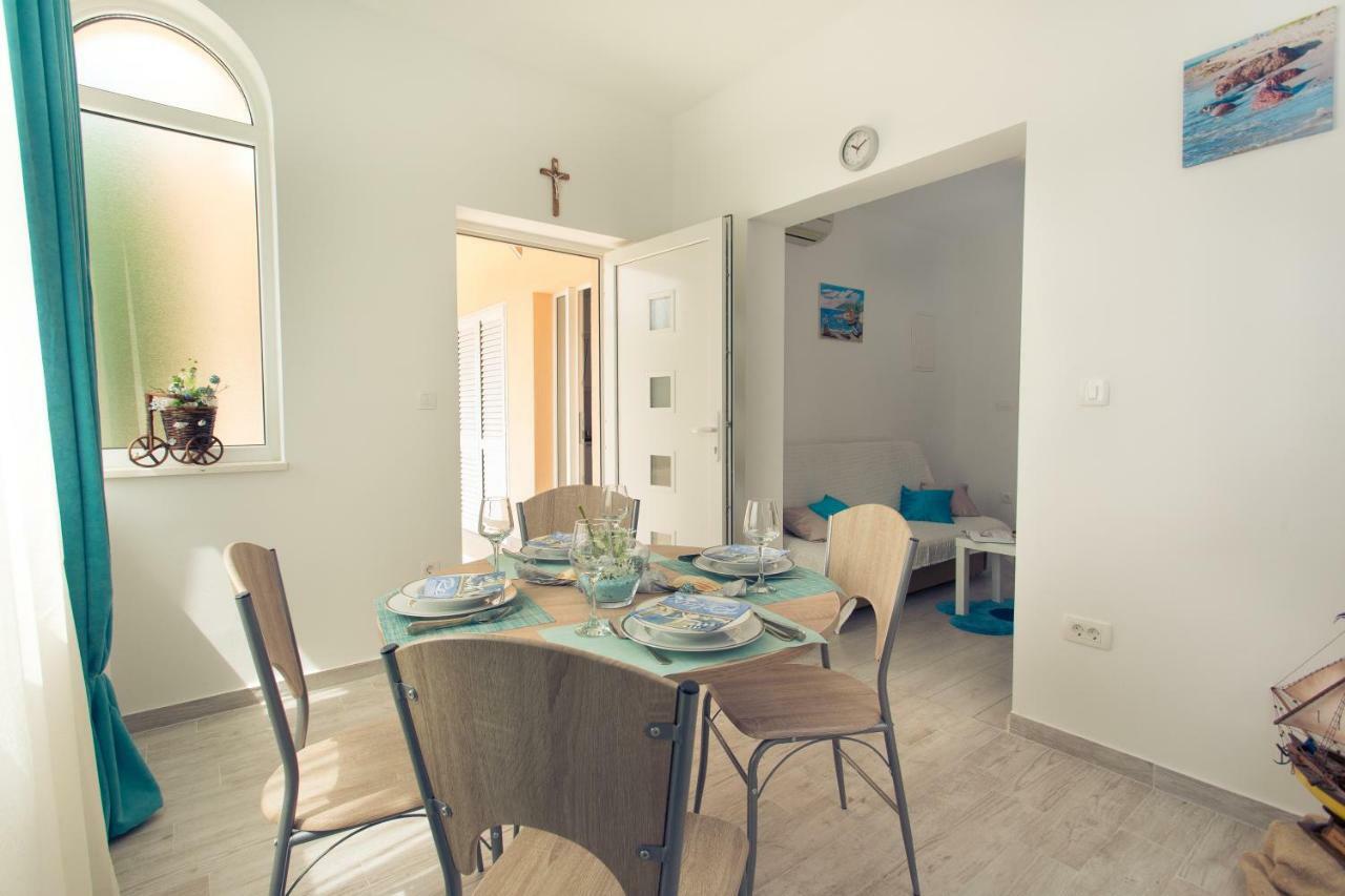 Apartments Kampanel Kastela Ngoại thất bức ảnh