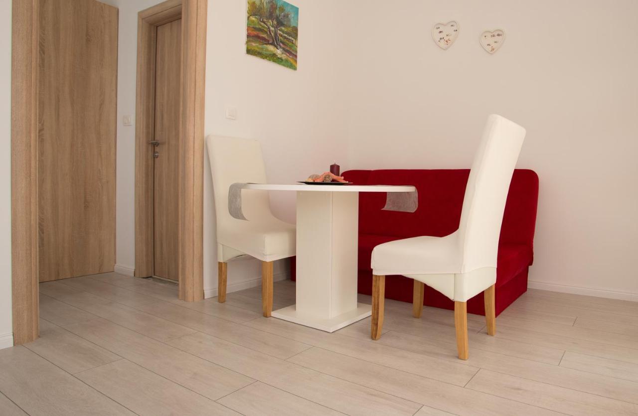 Apartments Kampanel Kastela Ngoại thất bức ảnh