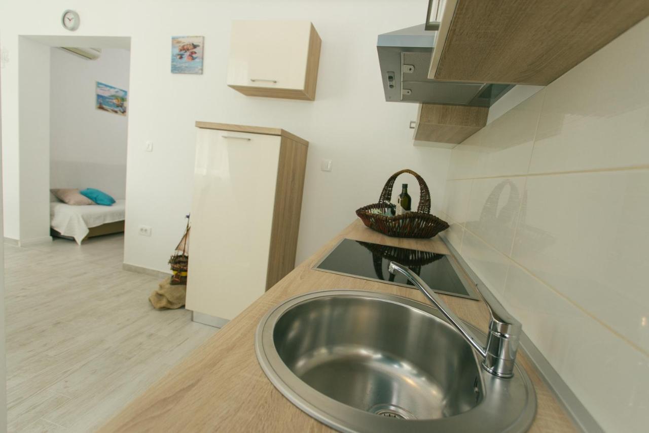 Apartments Kampanel Kastela Ngoại thất bức ảnh